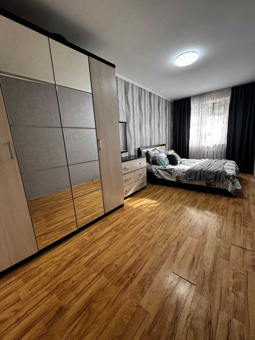 Продам 3 ком квартиру РН Парка