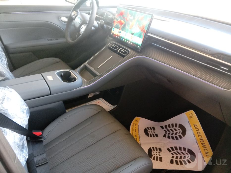 Gac i60 qora/qora salon 650