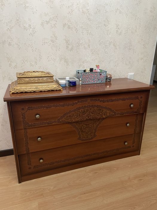 Комплект спальный гарнитур