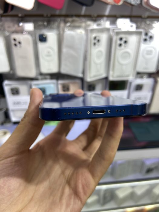 iPhone 12 256Gb ideal