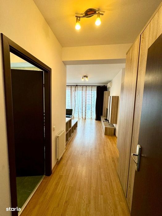 Inchiriez apartament o camera+nisa de dormit, ARED-UTA