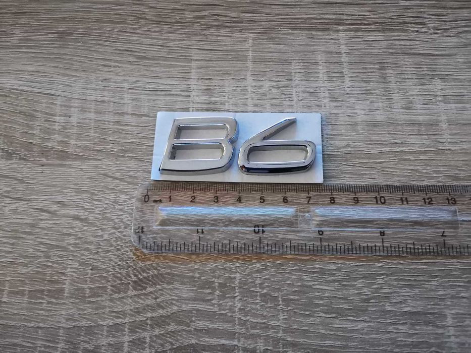 сребристи емблеми Волво Volvo B6