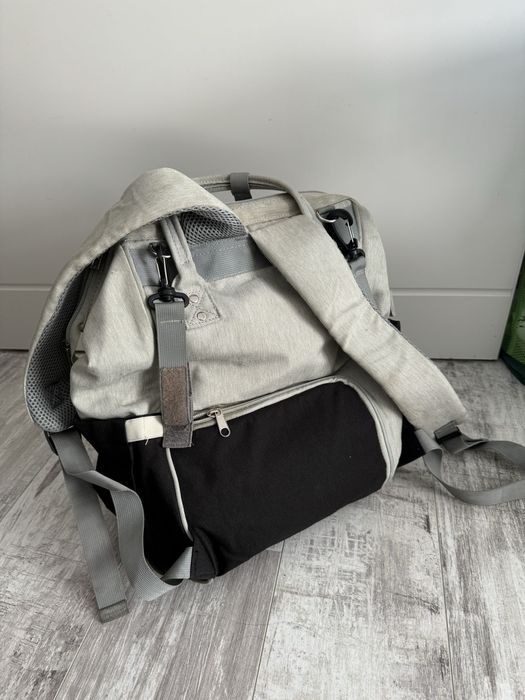 Раница за бебешки неща