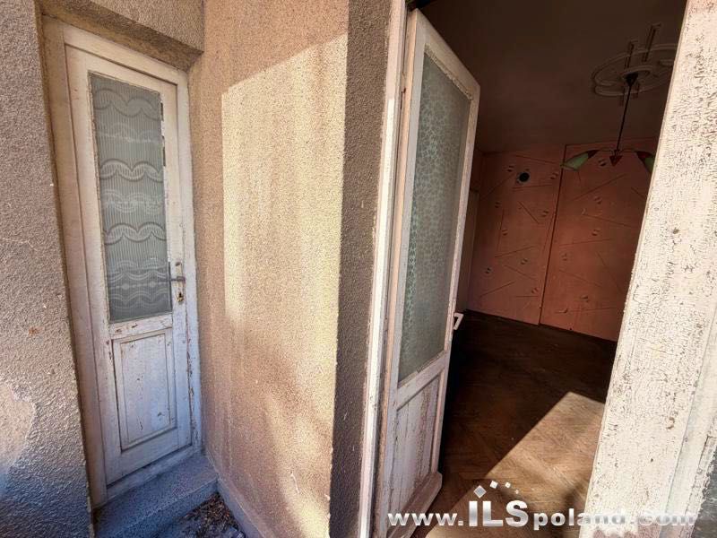 Продава се Тристаен апартамент в Варна, Център - 99 кв.м за 3829 €/кв.м - Снимка #20