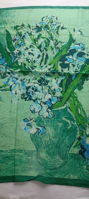 Шелковый платок ирисы