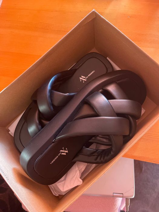 Чехли Vanessa wu.