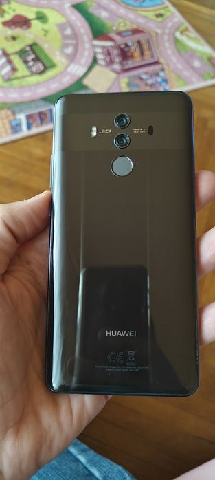 Huawei mate 10 pro impecabil.