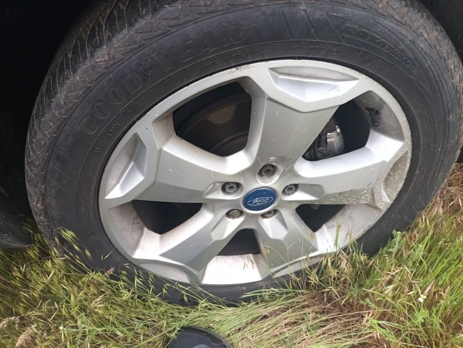 Jante ford kuga R17  anvelope cadou