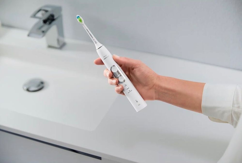 Електрическа звукова четка за зъби Philips Sonicare ProtectiveClean 6100