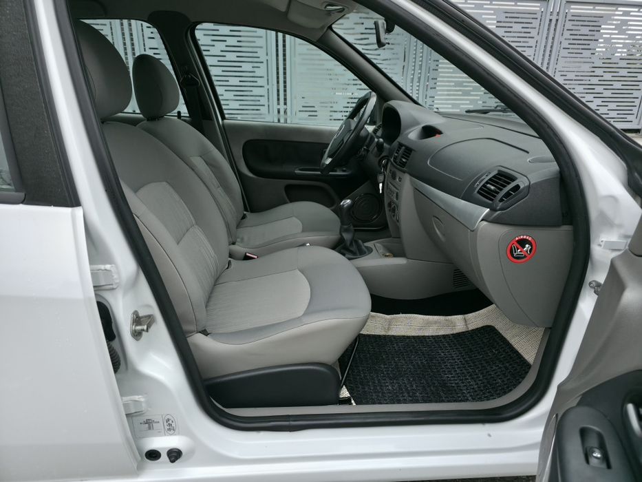 RenaultSymbol 2010 1.5 dCi • 69.000 km  IstoricComplet AutoCobalcescu