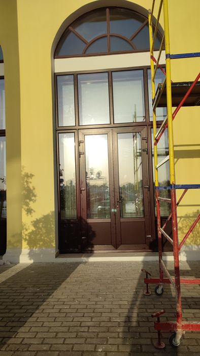 Ремонт ПВХ окон и дверей.