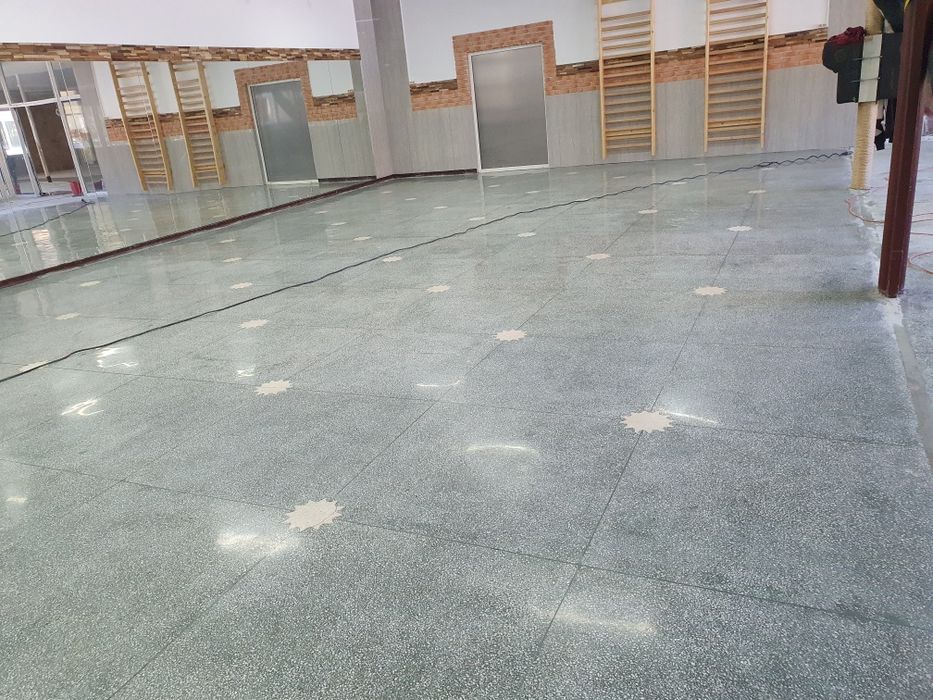 Slefuim si lustruim marmura ,travertin granit si turnat mozaic