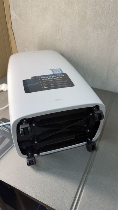 Интелигентен влагоуловител Cecotec BigDry 4000 Expert Connected с мощност 205 W