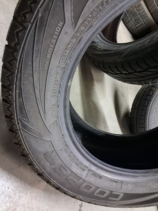 Anvelope second iarna 255 55 R18 Cooper 8mm