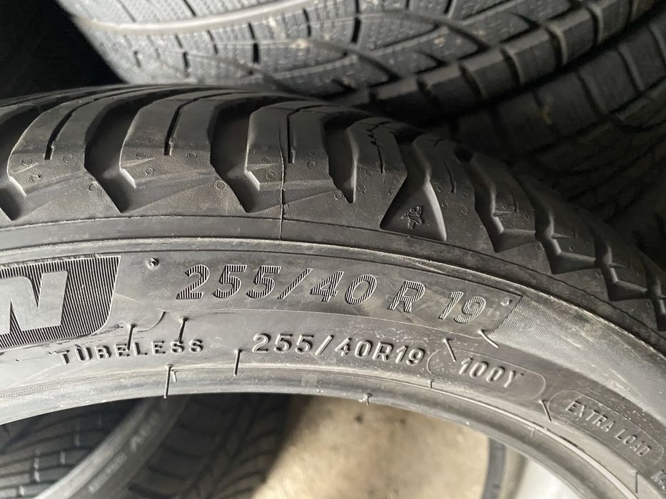 255/40/19 пара бу мишлен