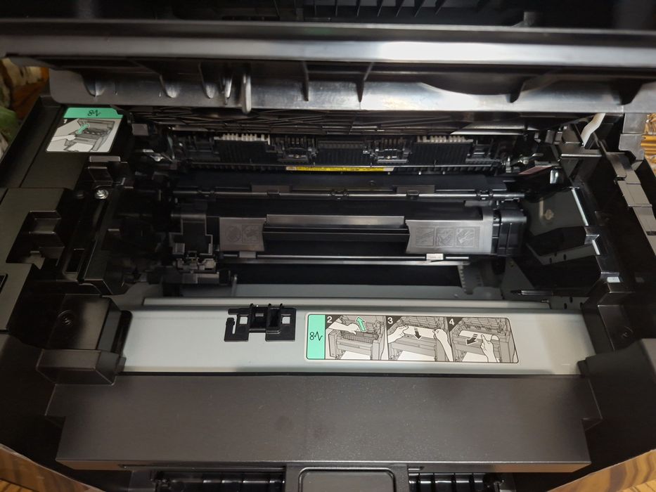 Продам принтер Canon MF3010