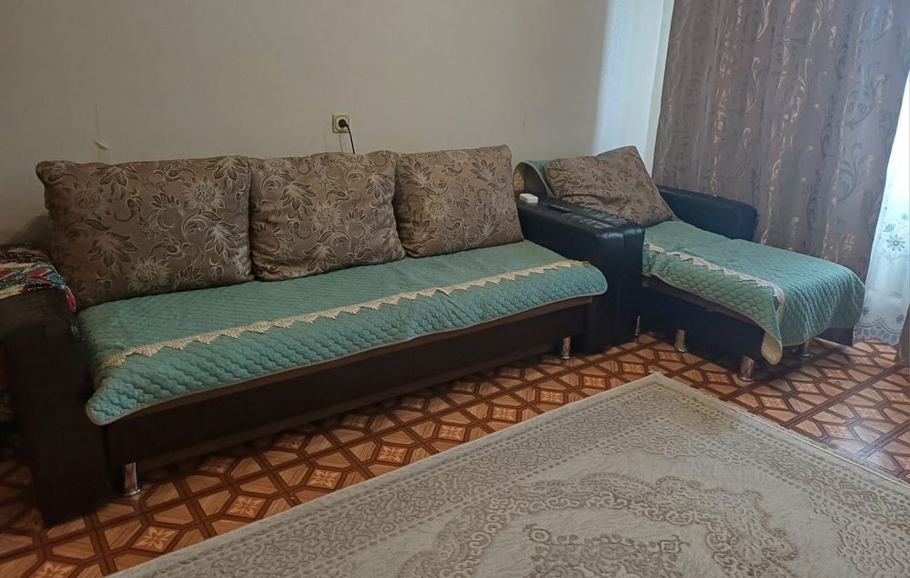 Продается диван + кресло