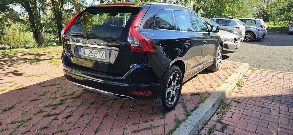 VOLVO XC60 D5, 215 cp ,distribuție schimbata in  2025