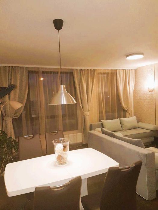 Дава се под наем Двустаен апартамент в София, Кръстова вада - 68 кв.м за 612 € - Снимка #2