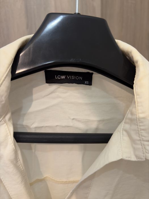 летнее бежевое платье