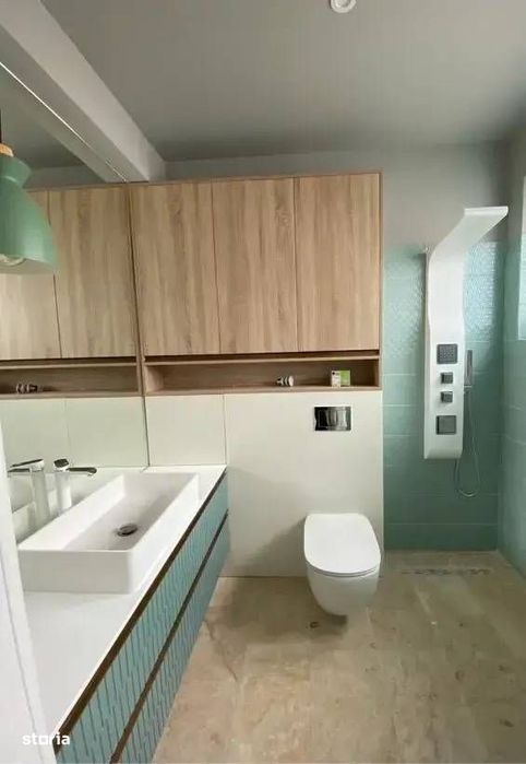 Vila single cu 3 bai, 3 dormitoare+living! Compartimentare excelenta