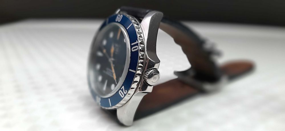 Часовник Cerruti Manarola автоматичен с датник в син цвят