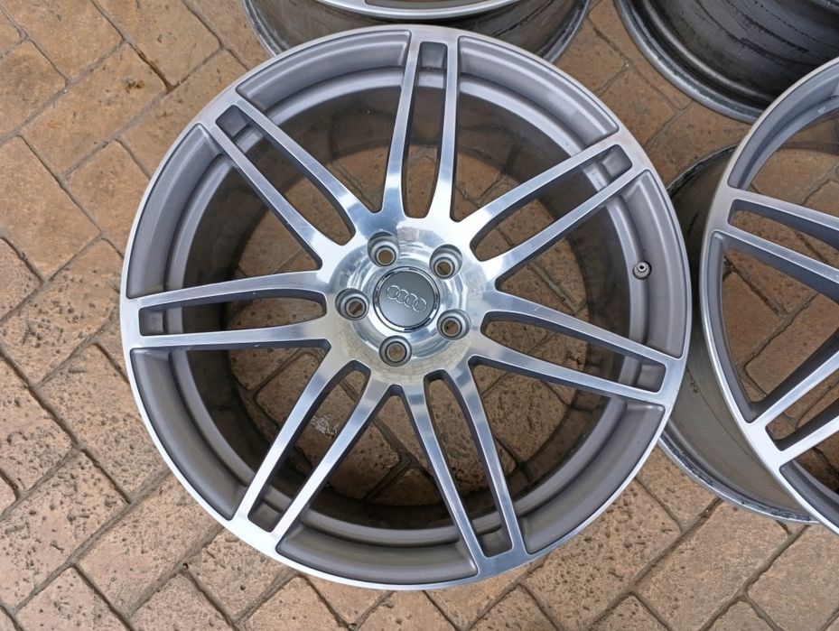 Оригинални джанти за Ауди 5х112 20 S8,A8
