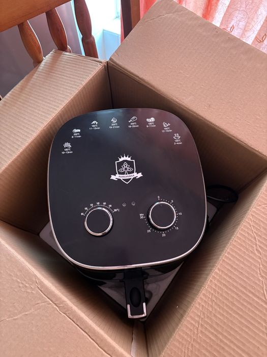 Air fryer Famlveosa