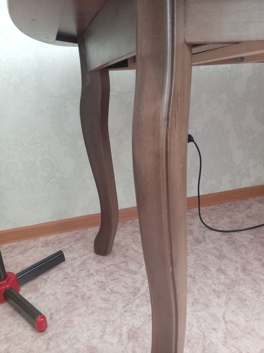 Продам стол цена 80тыс