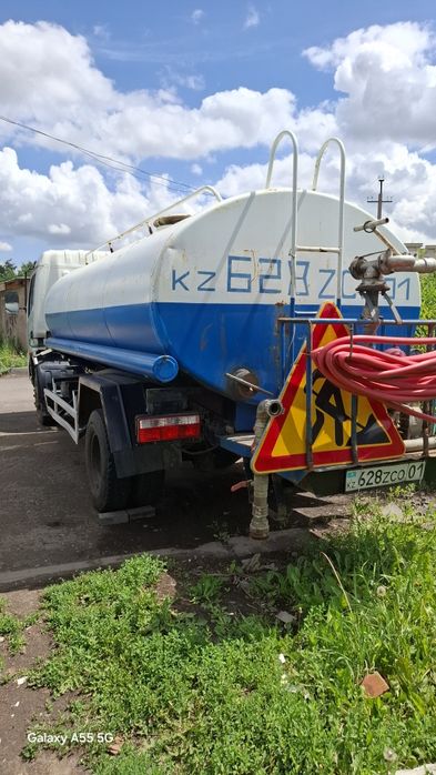 Поливочная машина 8 куб