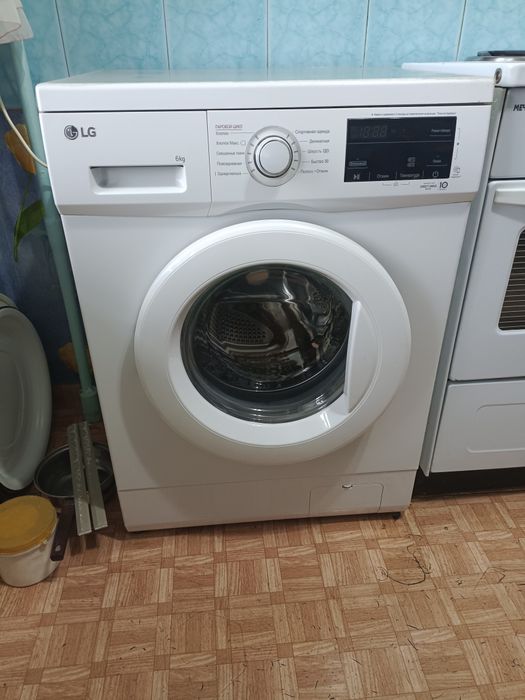 Продам стиральную машину