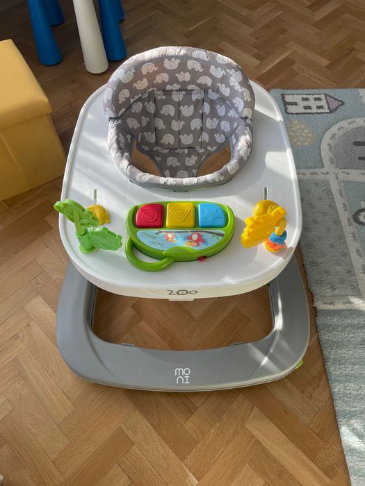 Бебешка проходилка