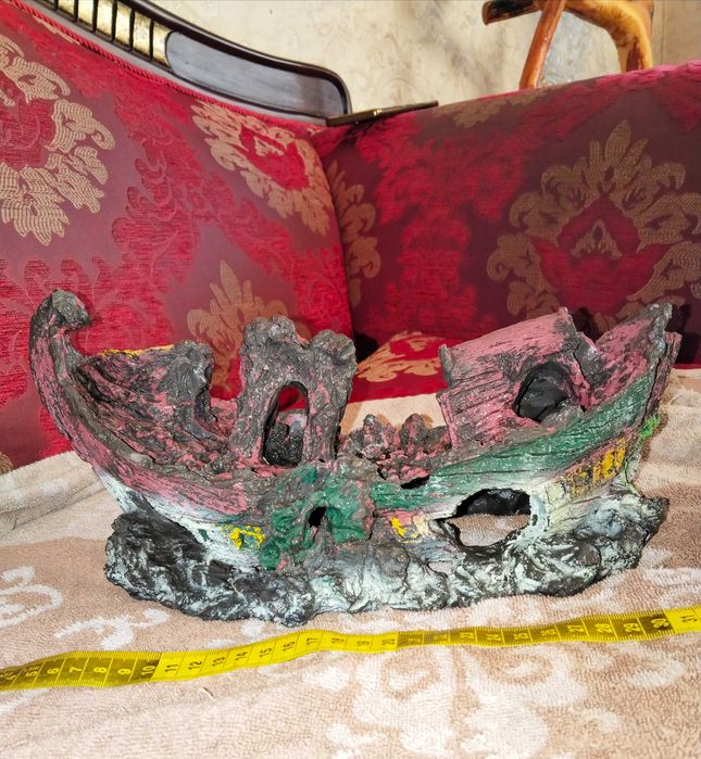 Корабль в аквариум 32 см