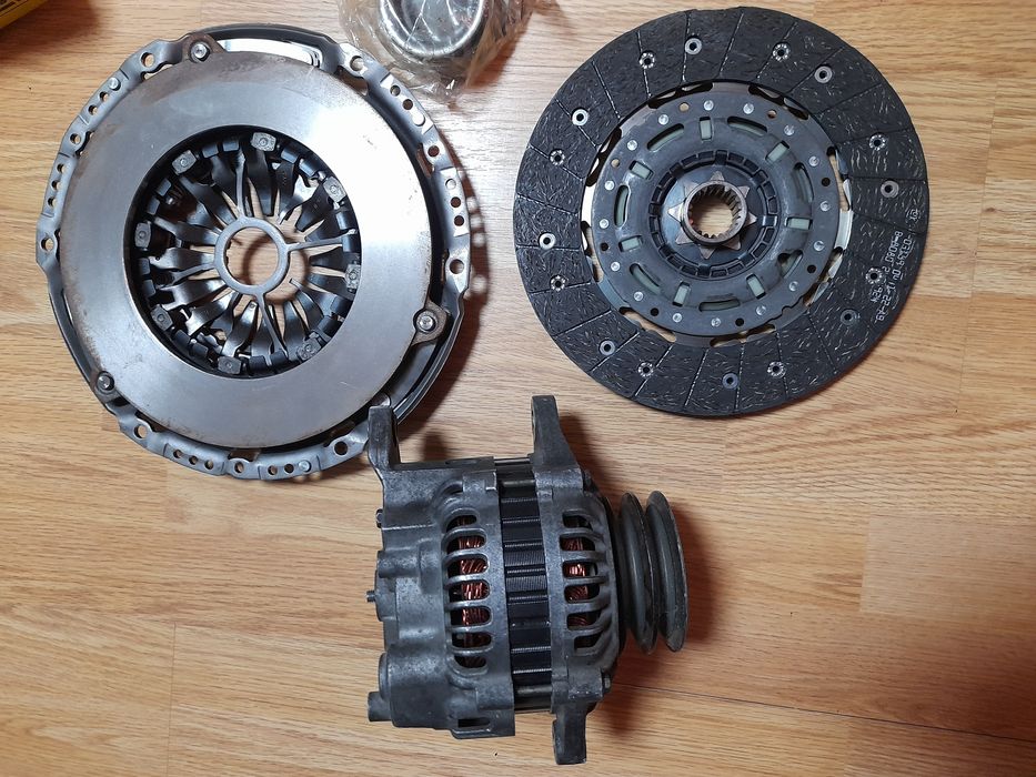 Vind chit ambriaj complet Toyota Avensis2007.