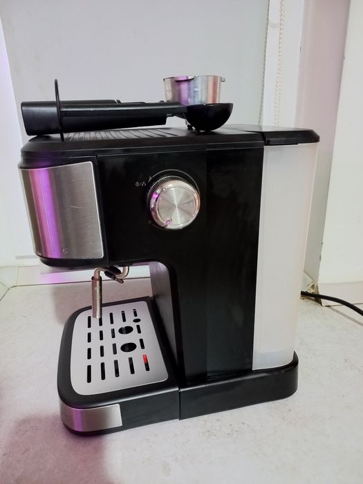 Cafetiera Emerio