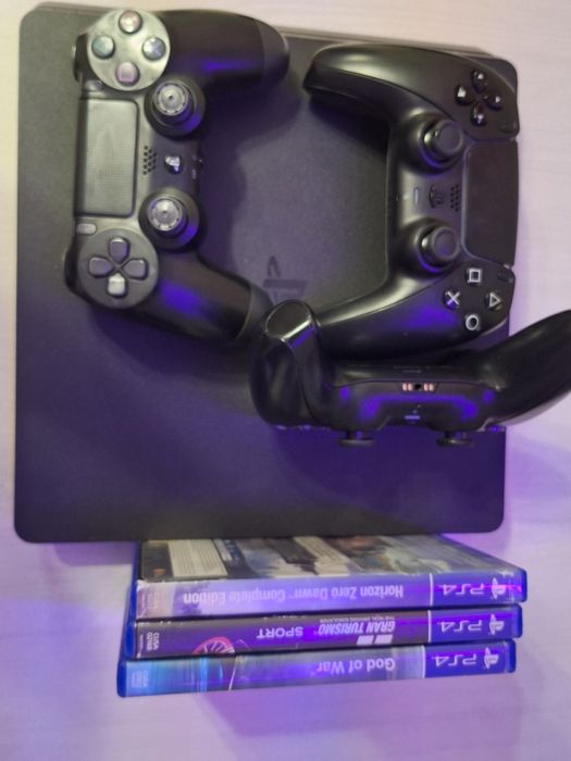 Playstation 4 slim(плейстейшон 4 слим/пс4)