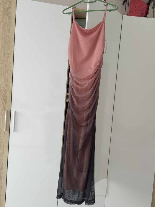 Нова рокля Sinsay