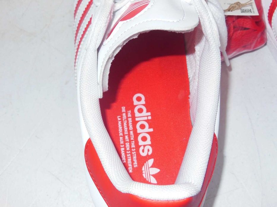 Дамски обувки  ADIDAS SUPERSTAR HEART размер EU38