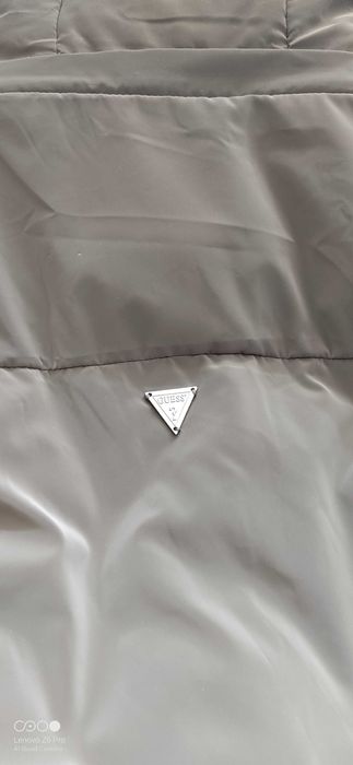 Дамско оригинално яке Guess