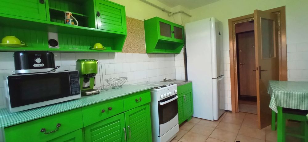 Proprietar închiriez apartament 2 camere zona Simion Barnutiu Modern