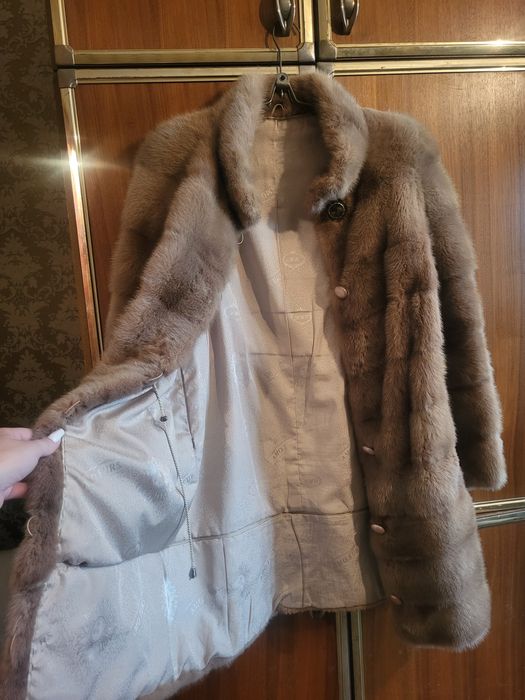 Шубка кофейного цвета