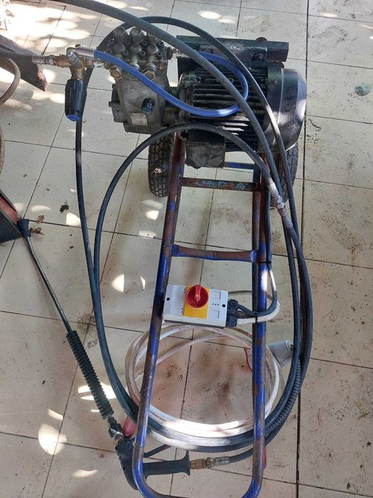 Pompa spalatorie auto