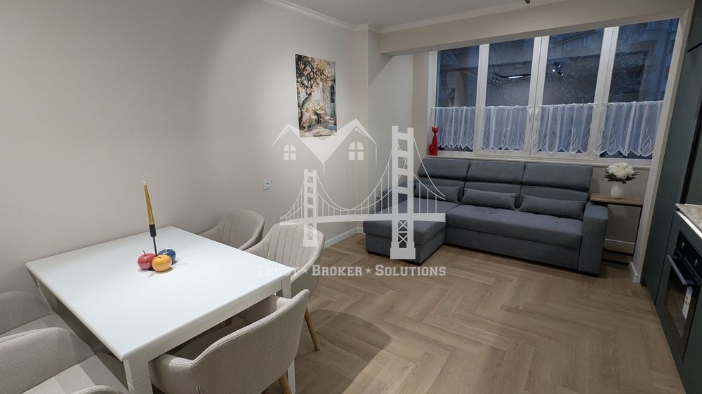 Продава се Четиристаен апартамент в София, Оборище - 75 кв.м за 3332 €/кв.м - Снимка #1