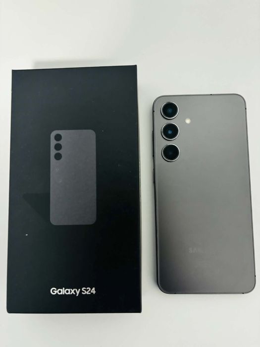 Samsung S24 256GB 100% капацитет батерия