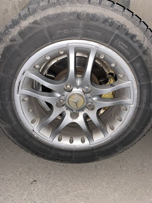 Продам диски на мерседес r15