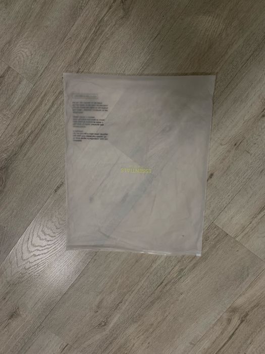 Худи essentials black