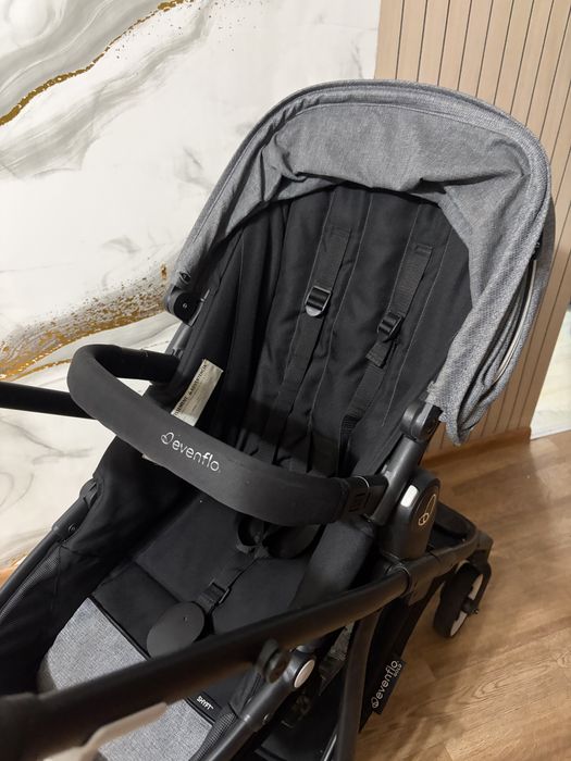 Продам детскую коляску