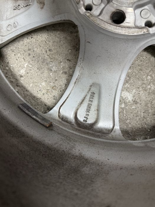 Set Jante GLC din aliaj 18’+ cauciucuri de iarna Mercedes GLC