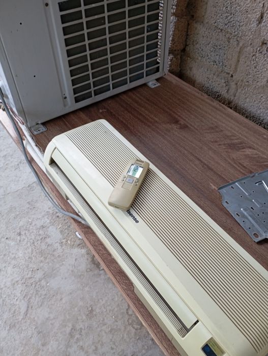 Продам кондиционер Haisens ( 9 ) 2 штуки  в рабочем состоянии