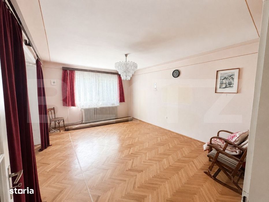 Casa, birou, cabinet, 200 mp, zona Centrala - Reghin